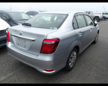 Toyota Corolla Axio 2016