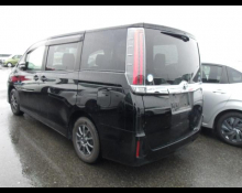 Toyota Noah 2019