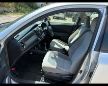 Toyota Corolla Axio 2015