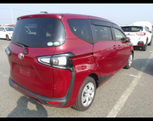 Toyota Sienta 2019