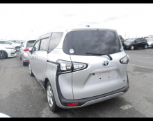 Toyota Sienta 2019