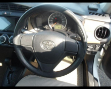 Toyota Corolla Axio 2014