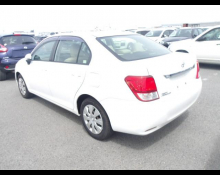 Toyota Corolla Axio 2013