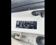 Toyota Corolla Axio 2012