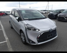 Toyota Sienta 2019