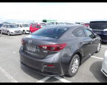 Mazda Axela 2016