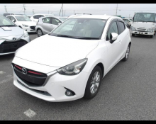 Mazda Demio 2016