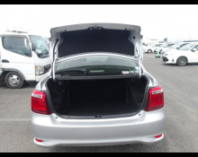 Toyota Corolla Axio 2015