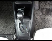 Toyota Corolla Axio 2016