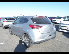 Mazda Mazda2 2022
