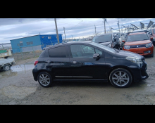 Toyota Vitz 2012