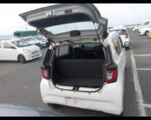 Daihatsu Mira e:S 2019
