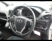 Toyota Noah 2021