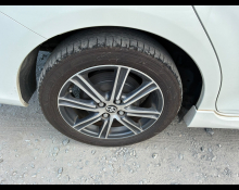 Toyota Corolla Fielder 2015