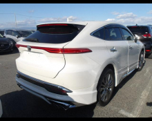 Toyota Harrier 2020