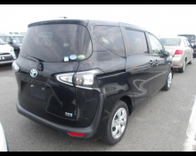 Toyota Sienta 2019