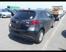 Mazda Demio 2016