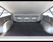 Toyota Hilux Sports Pickup 2003