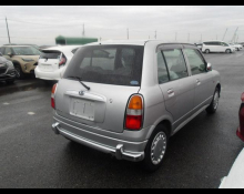 Daihatsu Mira Gino 2000