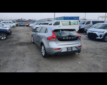 Volvo V40 2013