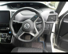 Nissan Serena 2019