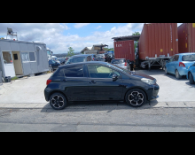 Toyota Vitz 2015