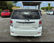 Toyota Corolla Rumion 2013
