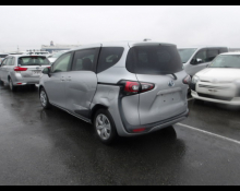 Toyota Sienta 2020