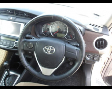 Toyota Corolla Axio 2012