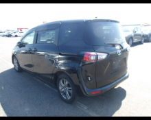 Toyota Sienta 2019