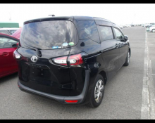 Toyota Sienta 2020