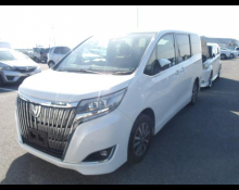 Toyota Esquire 2019