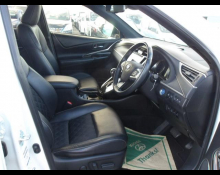 Toyota Harrier Hybrid 2019