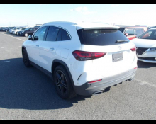 Mercedes Benz GLA-class 2021