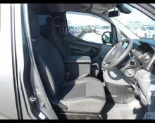 Nissan NV200 2022