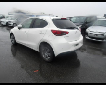 Mazda Mazda2 2020