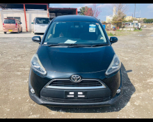 Toyota Sienta 2016