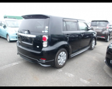 Toyota Corolla Rumion 2010