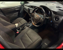Toyota Auris 2015
