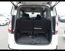 Nissan Serena 2019