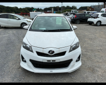 Toyota Vitz 2011