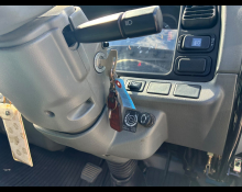 Mitsubishi Canter 2000