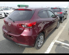 Mazda Mazda2 2021