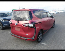 Toyota Sienta 2018