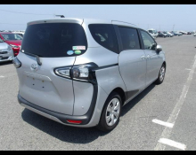 Toyota Sienta 2019