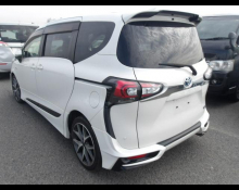 Toyota Sienta 2019