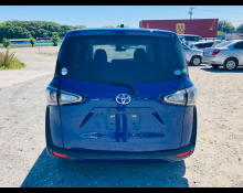 Toyota Sienta 2021