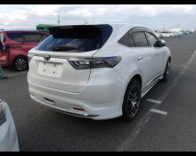 Toyota Harrier 2016