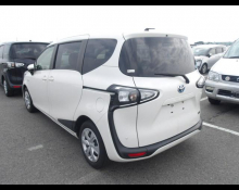 Toyota Sienta 2019