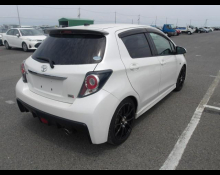 Toyota Vitz 2011